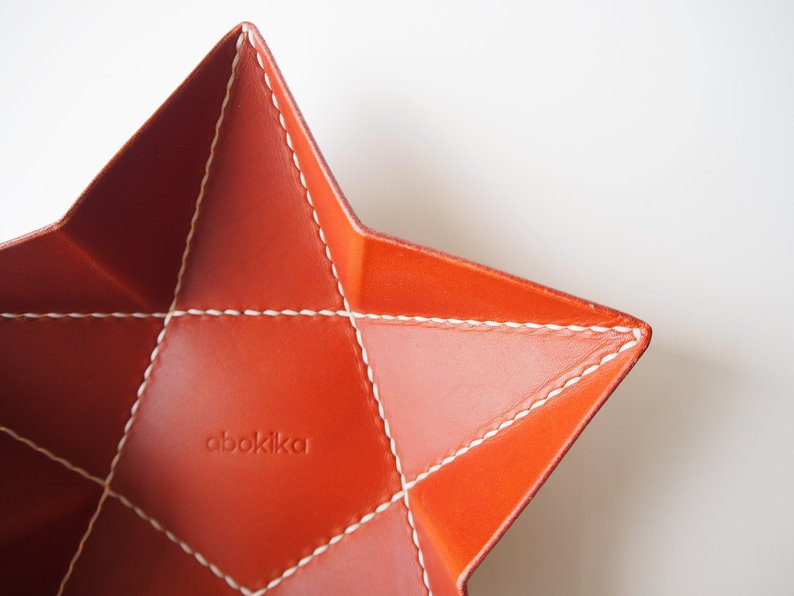 Origami Star Tray -  Medium / Whiskey