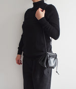 Puff Drawstring Bag - Medium / Black