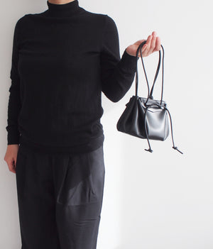 Puff Drawstring Bag - Medium / Black