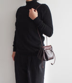 Puff Drawstring Bag - Medium / Brown