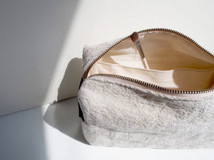 Linen Wash Bag (L) - Plain / Brown Leather