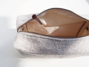 Linen Wash Bag (L) - Plain / Natural Leather