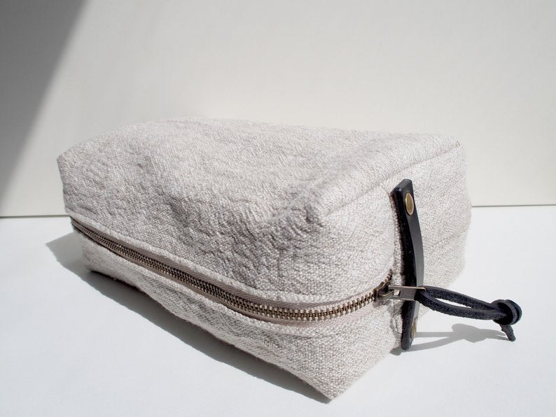 Linen Wash Bag (L) - Plain / Black Leather